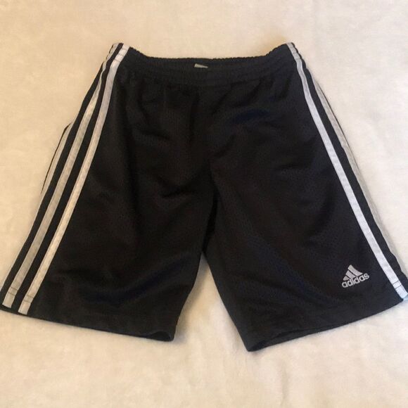 Adidas Black Mesh Athletic Shorts - Size 5 - Picture 1 of 5